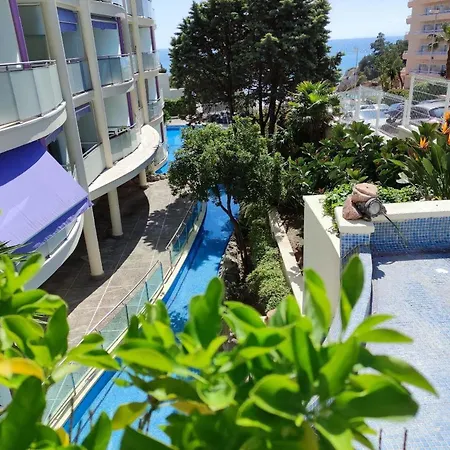 Cap Sea View Салоу